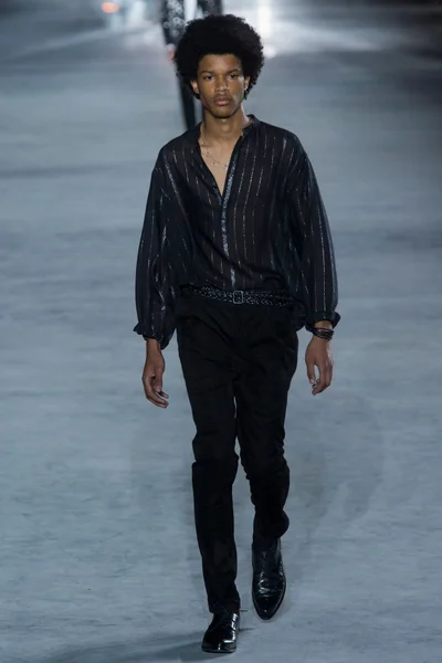 Look 22
